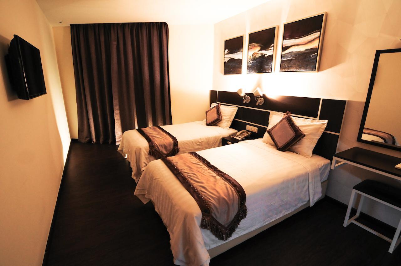เค การ์เดน โฮเต็ล ปาริต บุนตาร์ Hotel ห้อง รูปภาพ