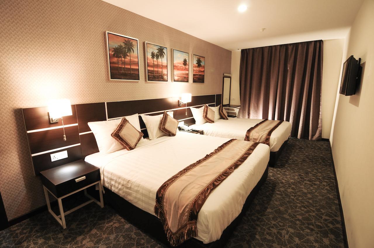 เค การ์เดน โฮเต็ล ปาริต บุนตาร์ Hotel ห้อง รูปภาพ